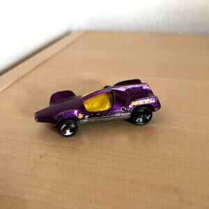 Hot Wheels Space Invasion 1983 Purple Yellow Vtg Car Mattel 1:64 Diecast Used